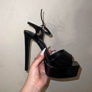 Fashion Nova Glossy Black Platform Heels